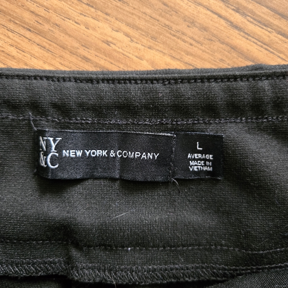 New York & Company Classic Black Leggings - Picture 3 of 3